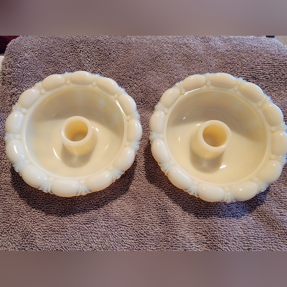 Alicite by Alladin Candle Stick Holders. Eradiated Glass confirmed - Picture 2 of 4